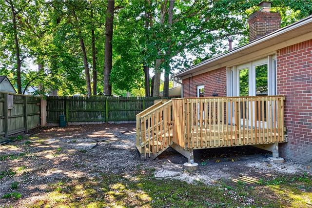 604 Virginius DR, Virginia Beach, VA 23452