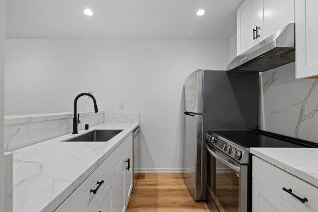 1551 Southgate Avenue 163, Daly City, CA 94015
