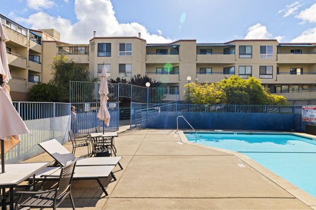 1551 Southgate Avenue 163, Daly City, CA 94015