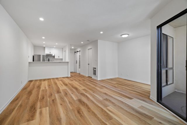 1551 Southgate Avenue 163, Daly City, CA 94015