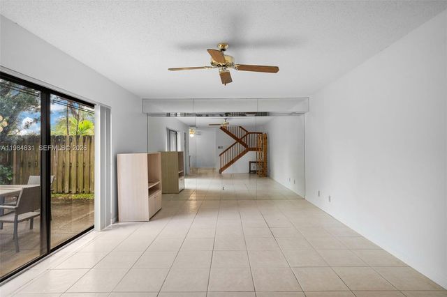 713 NW 99th Cir, Plantation, FL 33324