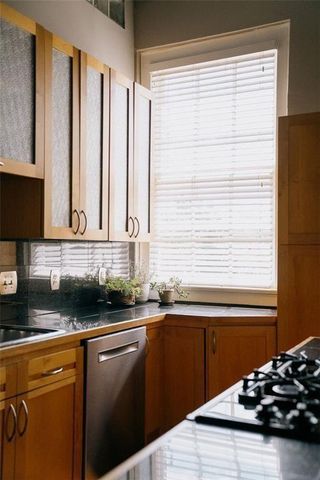 320 Martin Luther King Jr Drive SE 19, Atlanta, GA 30312