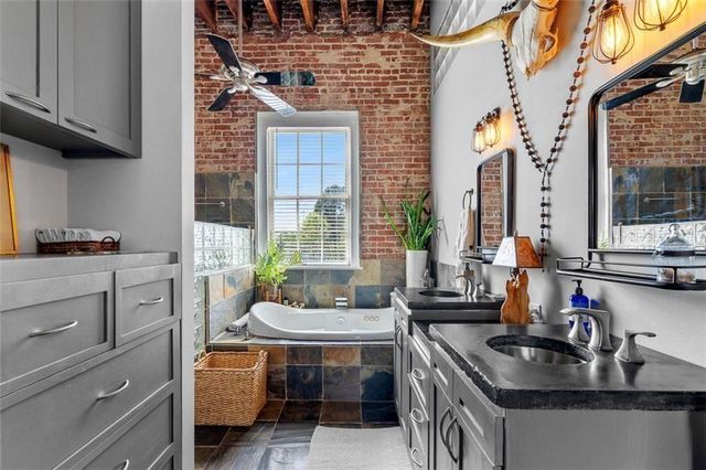 320 Martin Luther King Jr Drive SE 19, Atlanta, GA 30312