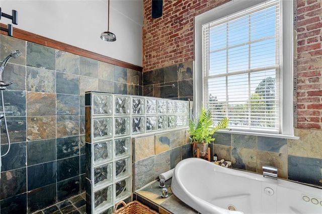 320 Martin Luther King Jr Drive SE 19, Atlanta, GA 30312