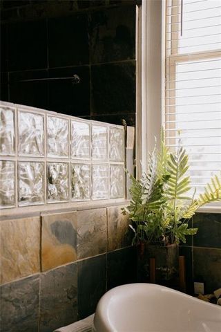 320 Martin Luther King Jr Drive SE 19, Atlanta, GA 30312