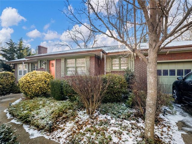 127 N Center Street, Winder, GA 30680