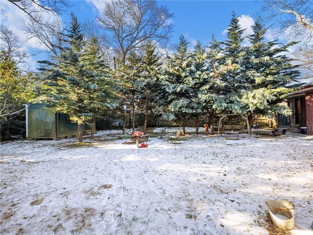 127 N Center Street, Winder, GA 30680