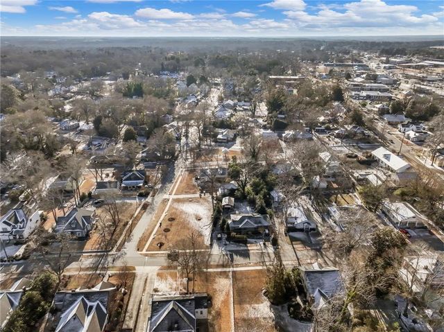 127 N Center Street, Winder, GA 30680