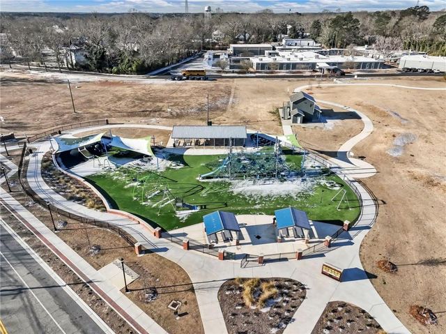 127 N Center Street, Winder, GA 30680