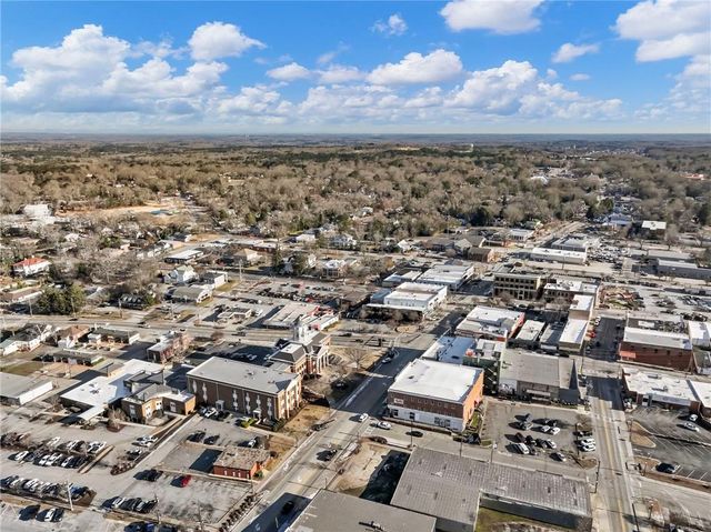 127 N Center Street, Winder, GA 30680