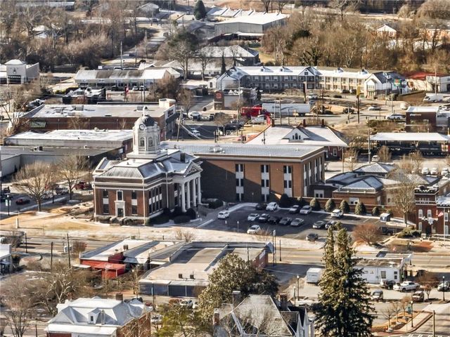 127 N Center Street, Winder, GA 30680