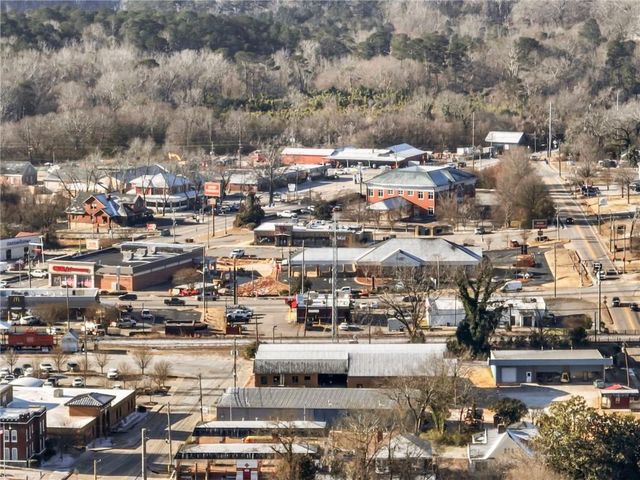 127 N Center Street, Winder, GA 30680