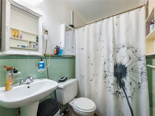 127 N Center Street, Winder, GA 30680