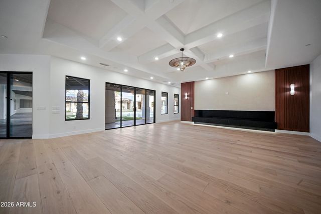 11505 E COCHISE Drive, Scottsdale, AZ 85259