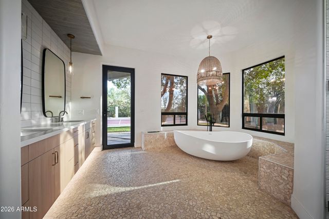 11505 E COCHISE Drive, Scottsdale, AZ 85259