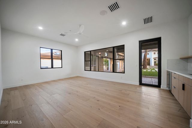 11505 E COCHISE Drive, Scottsdale, AZ 85259