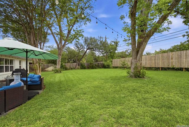 506 Oakleaf Dr, San Antonio, TX 78209