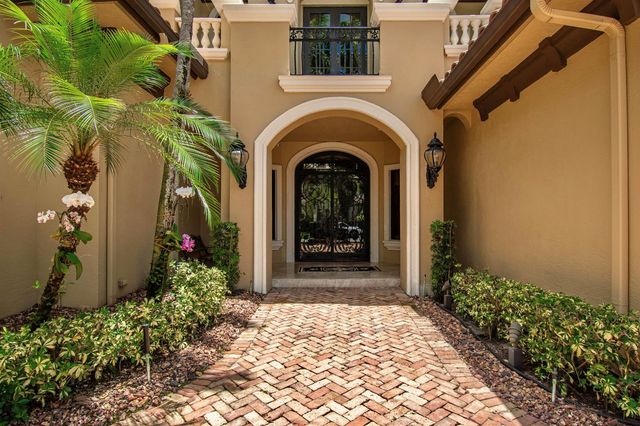 17690 Middlebrook Way, Boca Raton, FL 33496