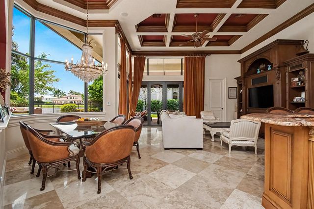 17690 Middlebrook Way, Boca Raton, FL 33496
