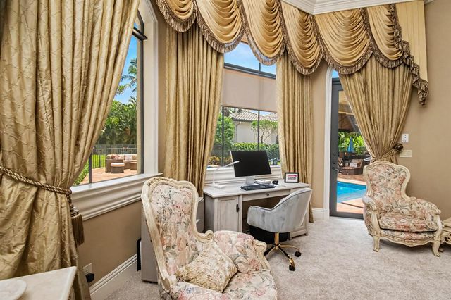 17690 Middlebrook Way, Boca Raton, FL 33496