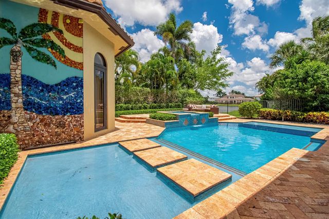 17690 Middlebrook Way, Boca Raton, FL 33496