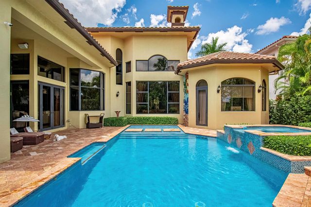 17690 Middlebrook Way, Boca Raton, FL 33496