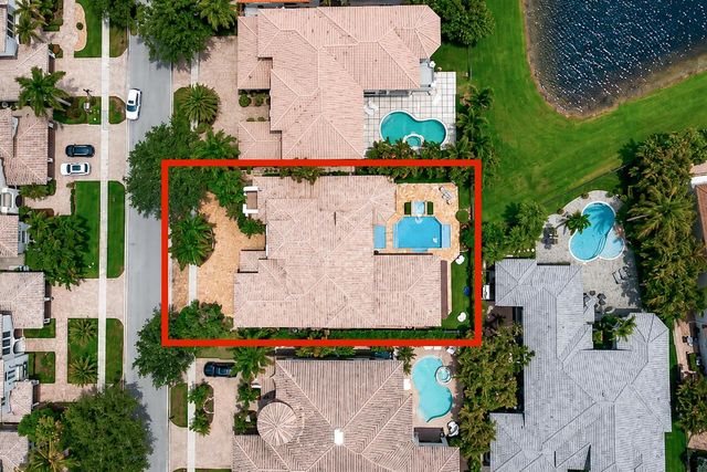 17690 Middlebrook Way, Boca Raton, FL 33496
