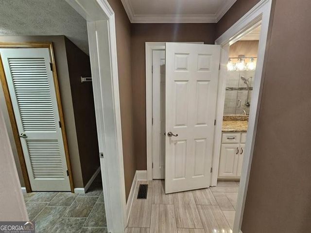1505 Old Loganville Road, Loganville, GA 30052