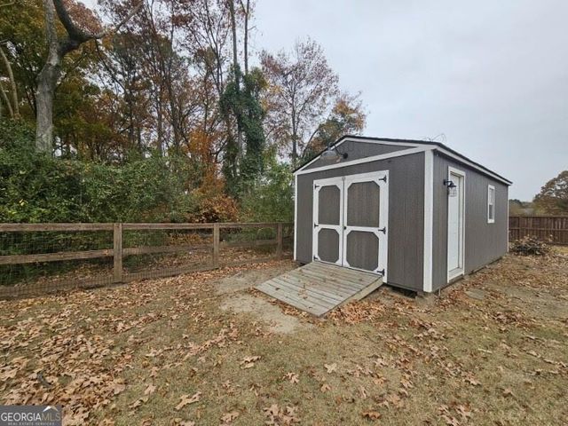 1505 Old Loganville Road, Loganville, GA 30052