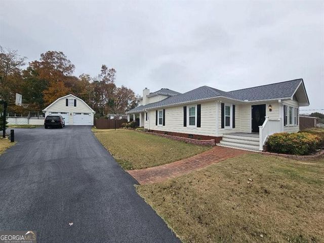 1505 Old Loganville Road, Loganville, GA 30052