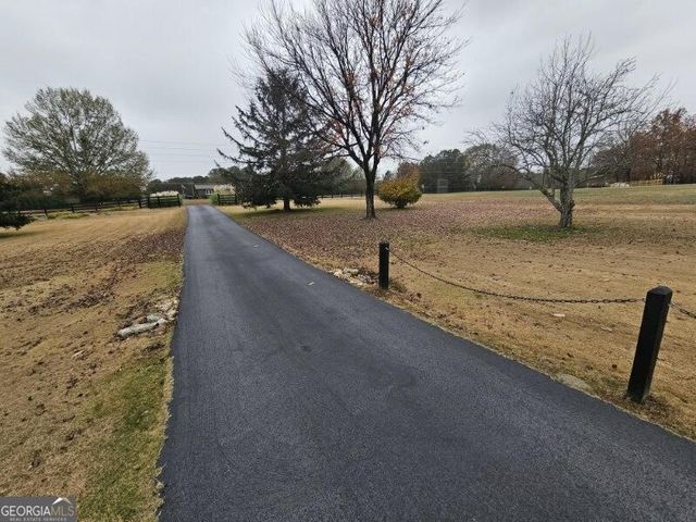 1505 Old Loganville Road, Loganville, GA 30052