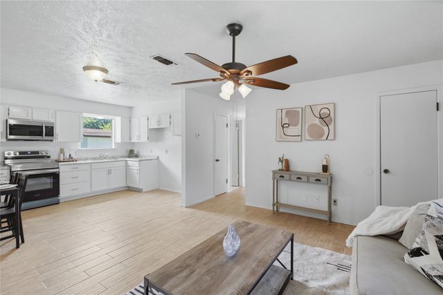200 Russell Street, White Settlement, TX 76108