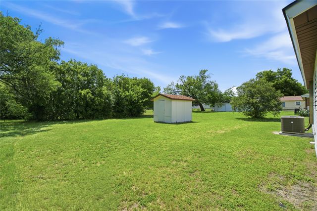 200 Russell Street, White Settlement, TX 76108
