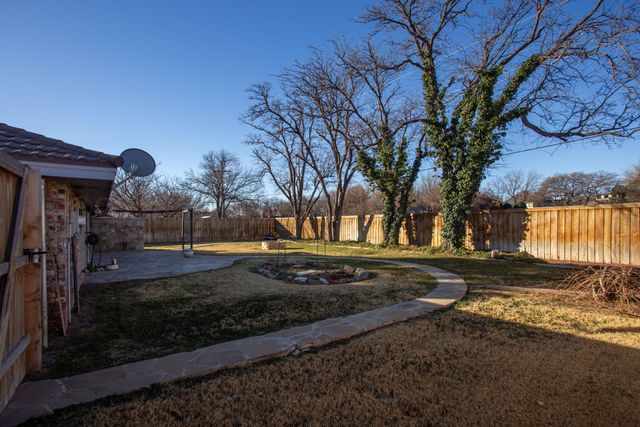 3704 Montague Drive, Amarillo, TX 79109