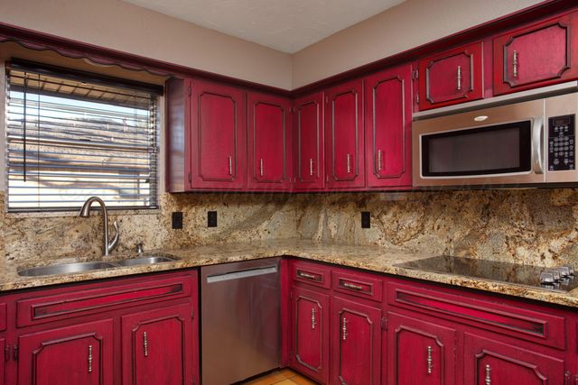 3704 Montague Drive, Amarillo, TX 79109