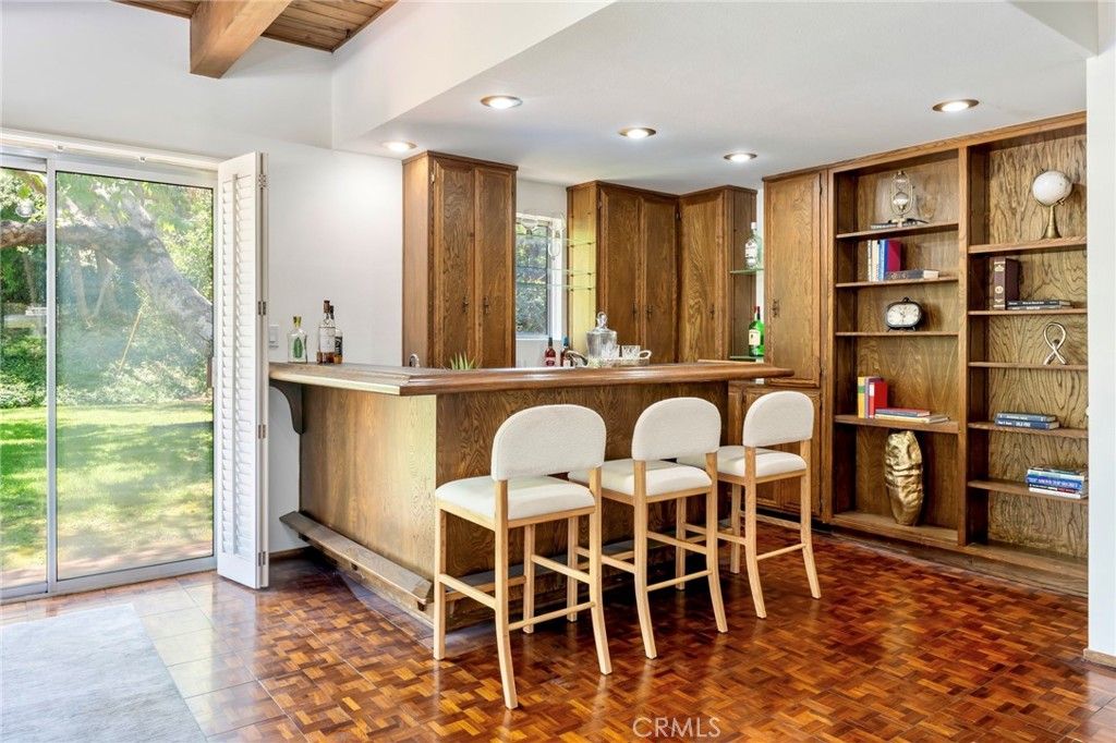Image 17 of property listing at 561 Sierra Meadows, Sierra Madre, CA 91024