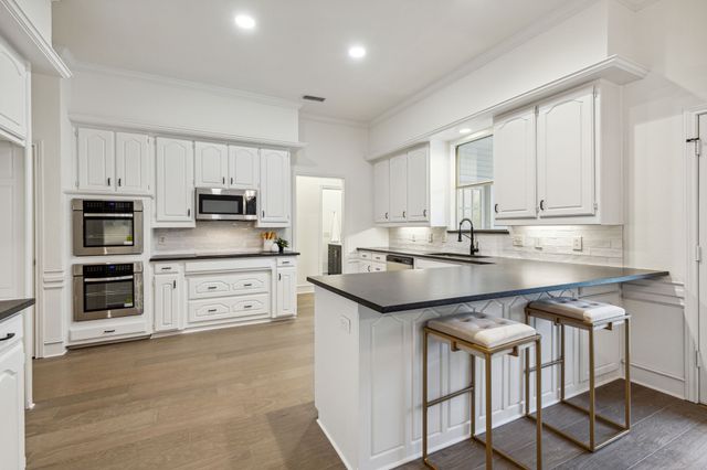 3921 Woodlawn Lane, Plano, TX 75025