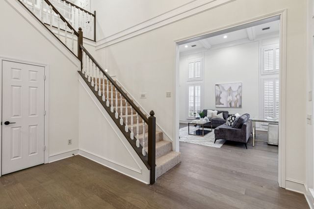 3921 Woodlawn Lane, Plano, TX 75025