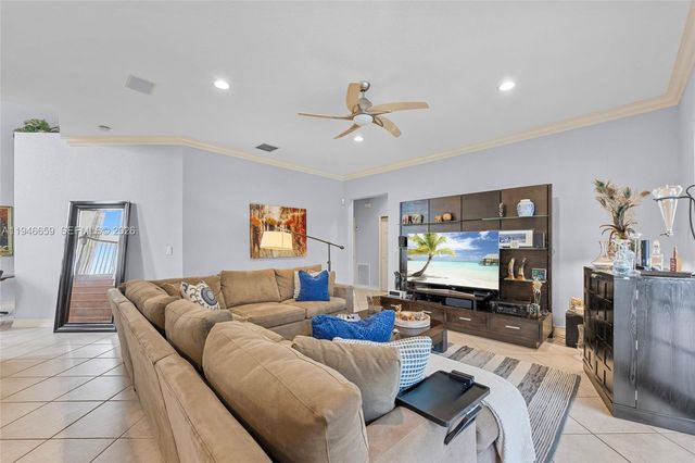 3905 Osprey Ct, Weston, FL 33331