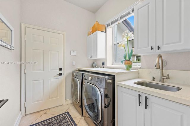 3905 Osprey Ct, Weston, FL 33331