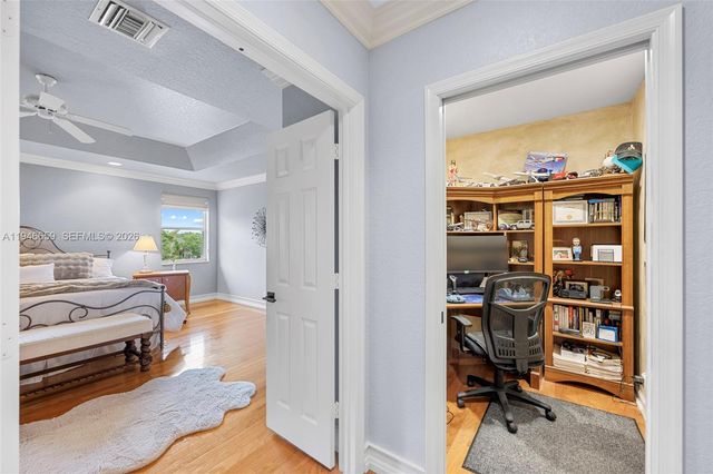 3905 Osprey Ct, Weston, FL 33331