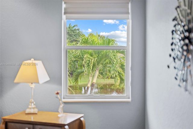 3905 Osprey Ct, Weston, FL 33331