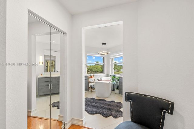 3905 Osprey Ct, Weston, FL 33331