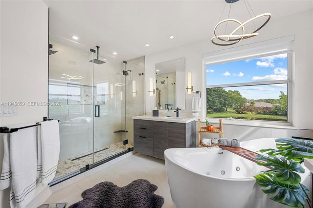 3905 Osprey Ct, Weston, FL 33331