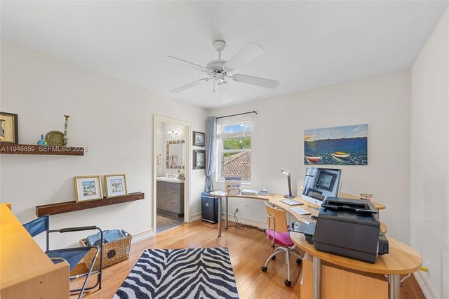 3905 Osprey Ct, Weston, FL 33331