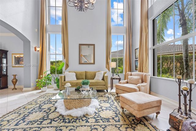 3905 Osprey Ct, Weston, FL 33331