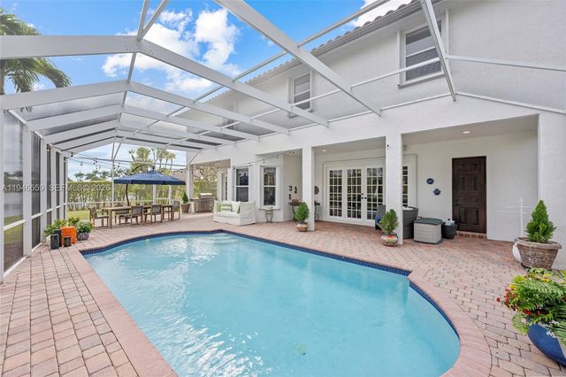 3905 Osprey Ct, Weston, FL 33331