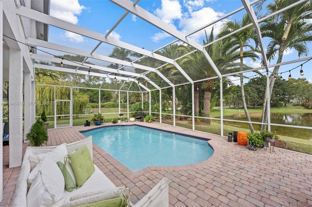 3905 Osprey Ct, Weston, FL 33331