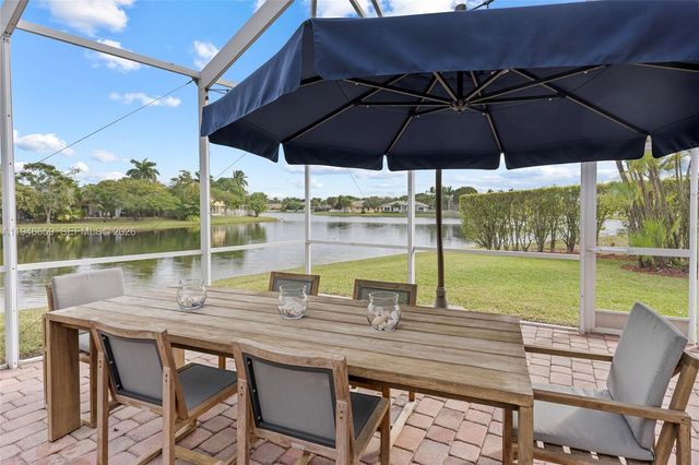 3905 Osprey Ct, Weston, FL 33331