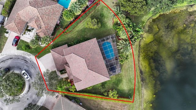 3905 Osprey Ct, Weston, FL 33331